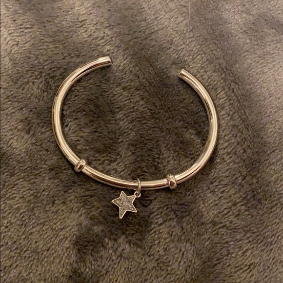 Coach Cuff Set - Picture 4 of 5